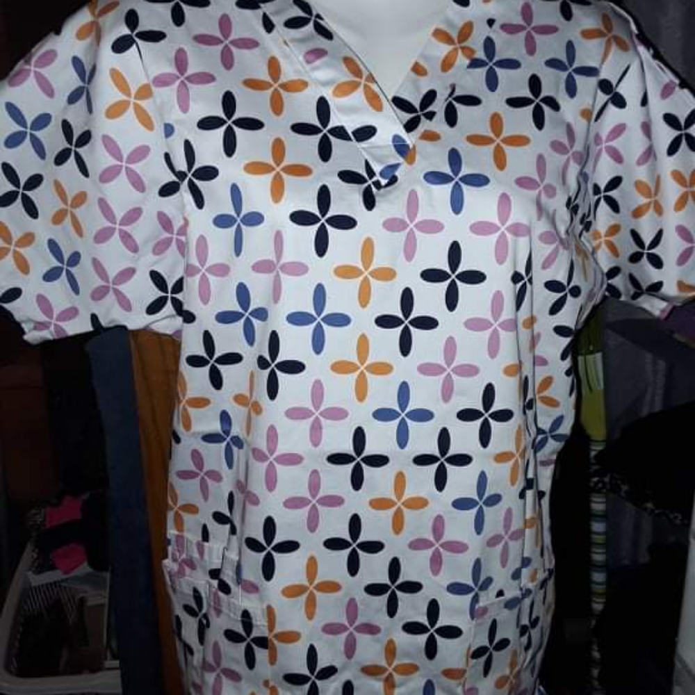 Colorful Scrub Top Small - Picture 3 of 5
